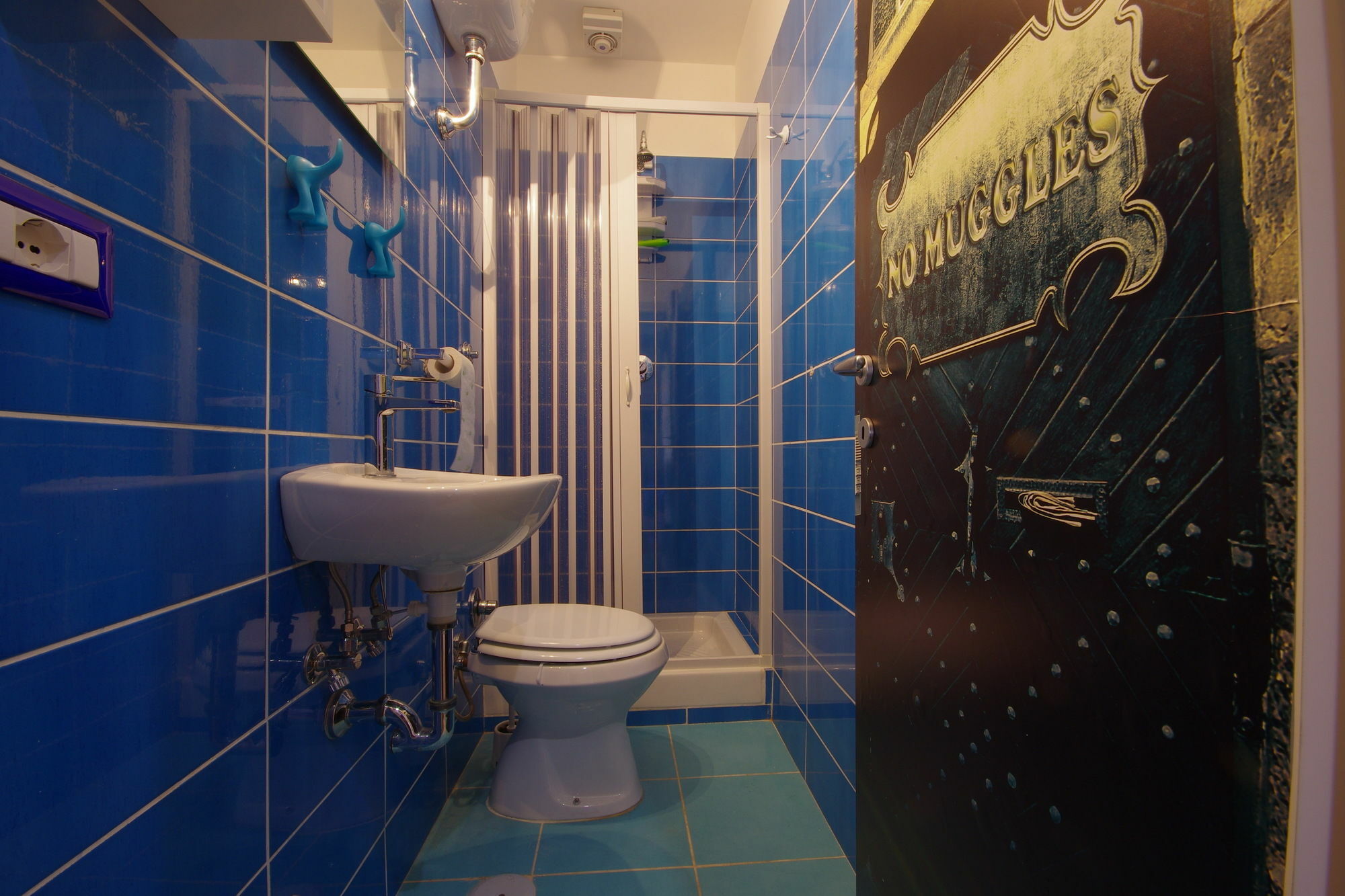 Movie Guesthouse Rome Bagian luar foto