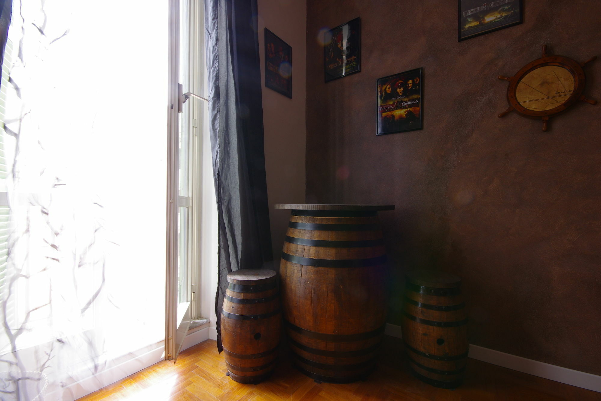 Movie Guesthouse Rome Bagian luar foto